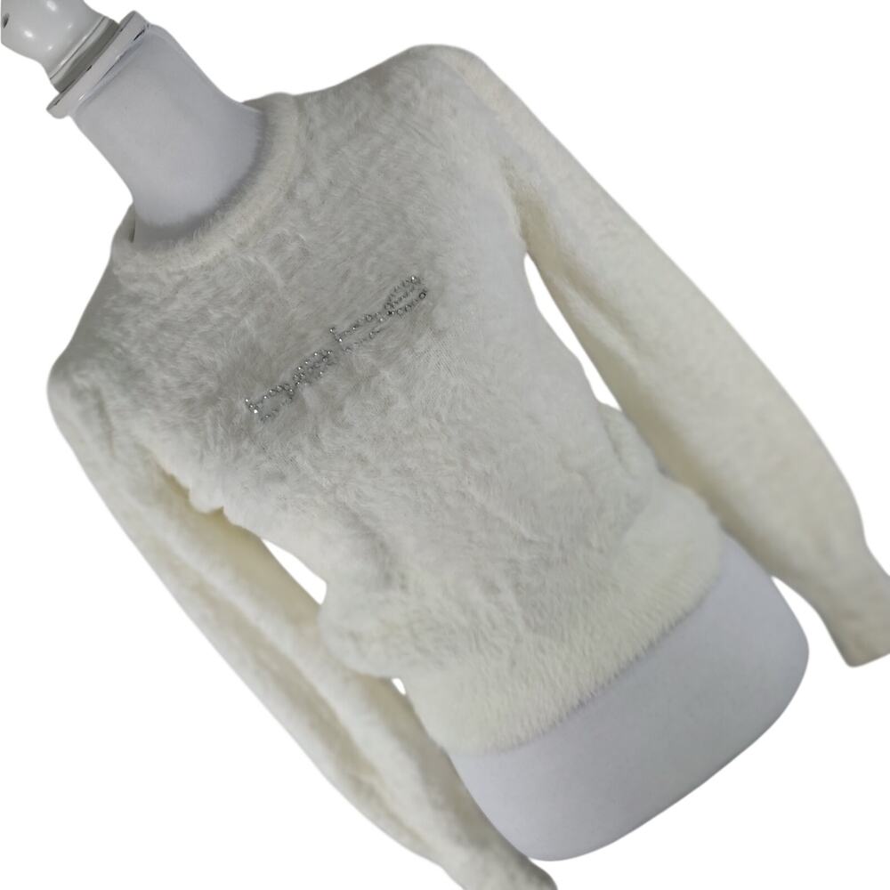BEBE! LUXE CREAM FURRY FINISH RHINESTONE LOGO FRONT CREW NECK SWEATER! SZ M